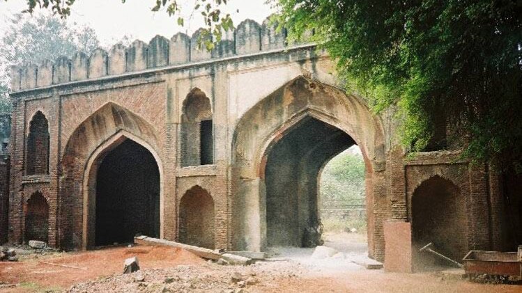 कश्मीरी गेट. 