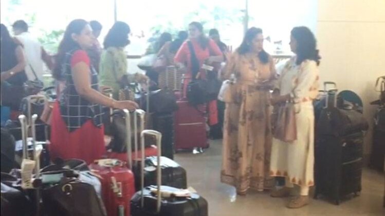 सपरिवार सैर पर निकले माननीय