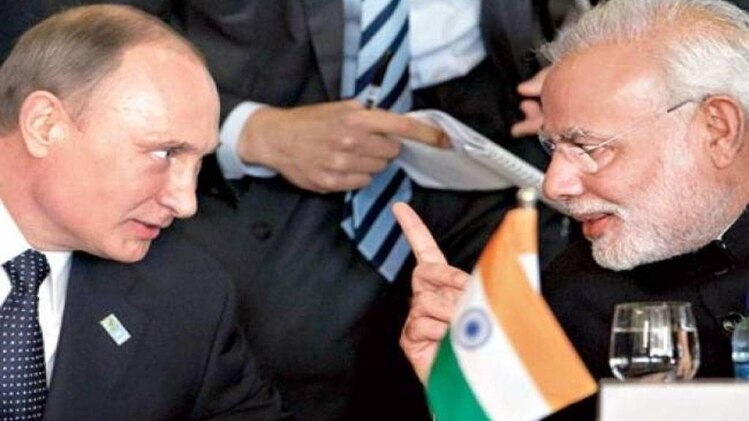 पीएम मोदी और रूस के राष्ट्रपति पुतिन (फाइल फोटो)