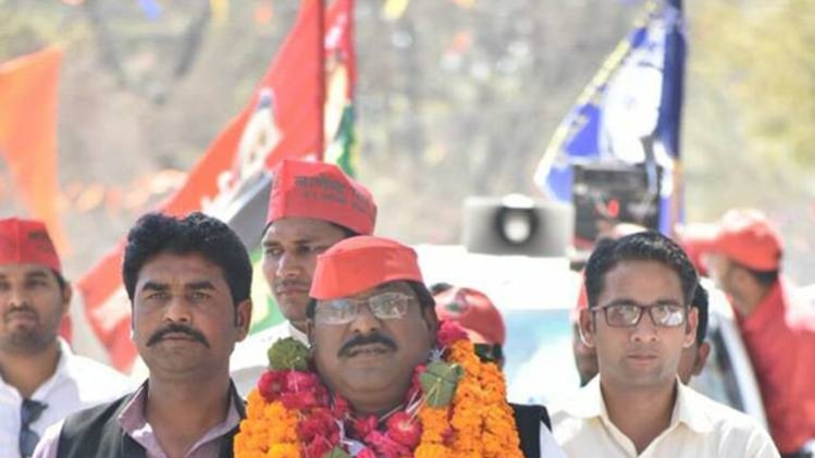 फूलपुर सपा प्रत्याशी नागेंद्र प्रताप सिंह पटेल