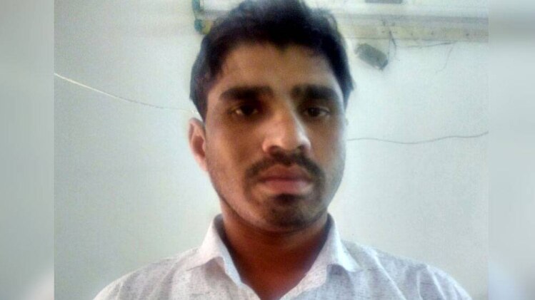 पुलिस मामले की छानबीन कर रही है