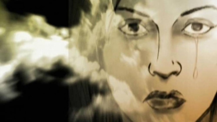 लड़की खरीद कर करता रहा यौन शोषण