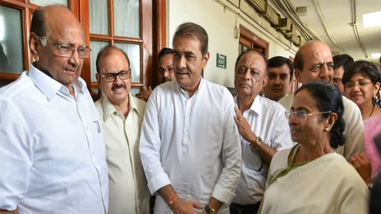 शरद पवार और ममता बनर्जी 