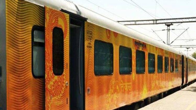 तेजस ट्रेन (फाइल फोटो)