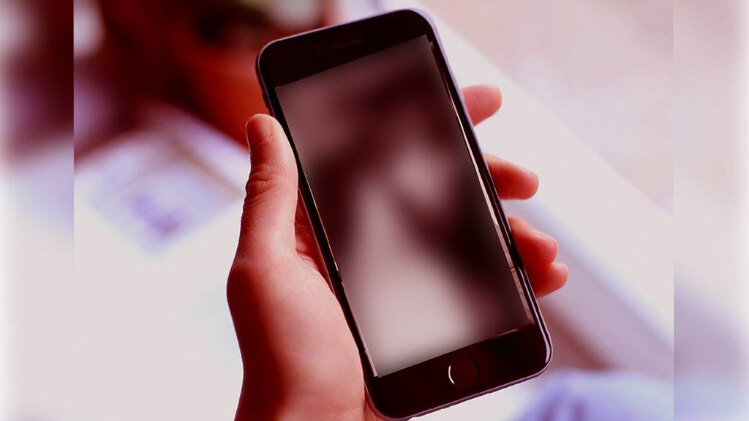 पुलिस मामले की छानबीन कर रही है