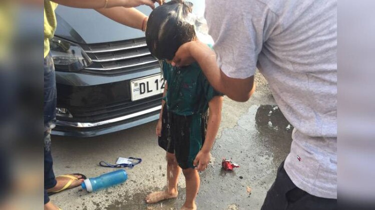 अगर बच्ची को निकालने में ज़रा भी देर हो जाती तो अनहोनी को टालना मुश्किल था