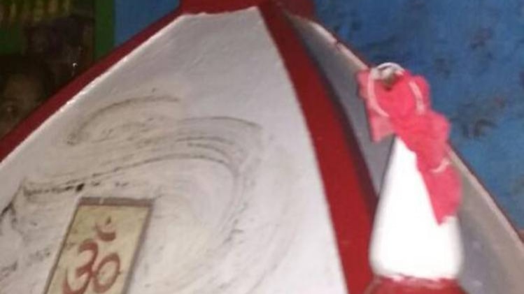 हावड़ा में मंदिर में तोड़फोड़