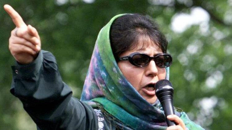 जम्मू-कश्मीर की मुख्यमंत्री महबूबा मुफ्ती