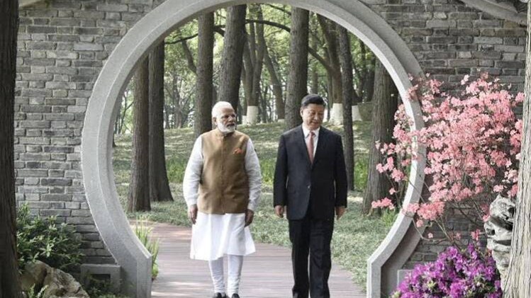 पीएम मोदी और चीनी राष्ट्रपति शी जिनपिंग