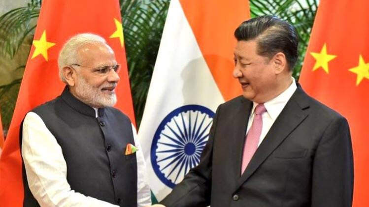 शी जिनपिंग के साथ पीएम मोदी