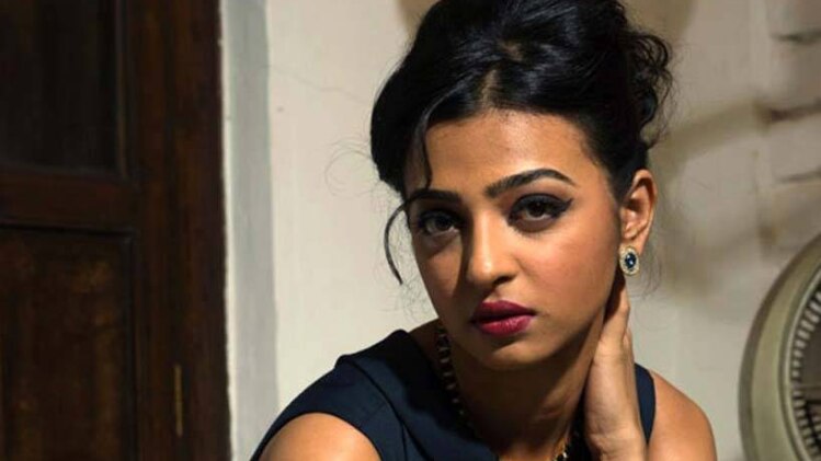 राधिका आप्टे 