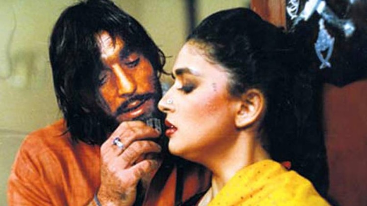 संजय दत्त और माधुरी दीक्ष‍ित 