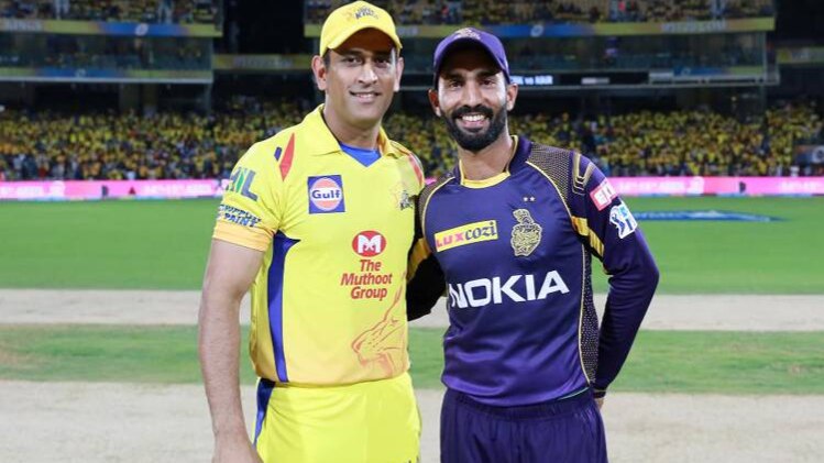 धोनी और कार्तिक (BCCI)