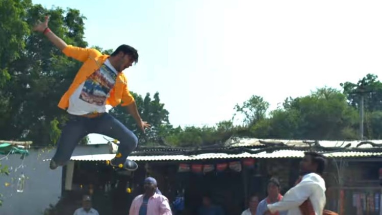 अरविंद अकेला कल्लू 