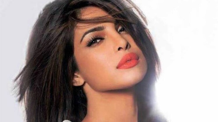 प्रियंका चोपड़ा 