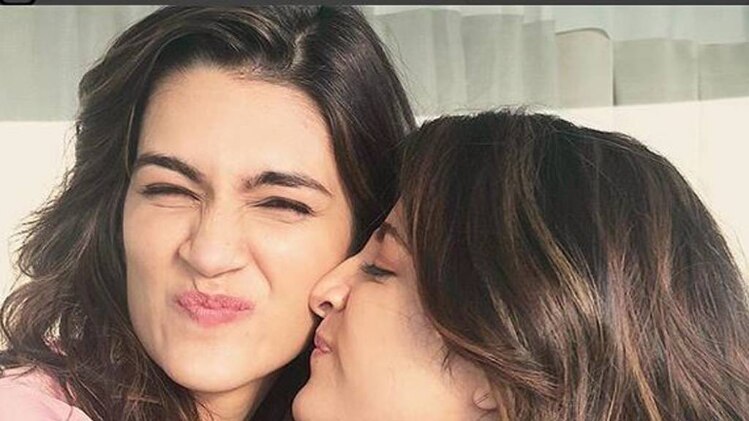 कृति सैनन, नुपूर सैनन