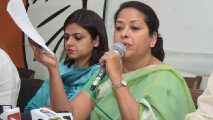 कांग्रेस की नेता शर्मिष्ठा मुखर्जी (ट्विटर)