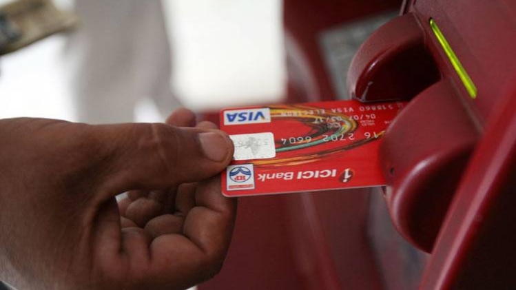 फ्री एटीएम निकासी जीएसटी से मुक्त लेकिन यहां देना होगा टैक्स