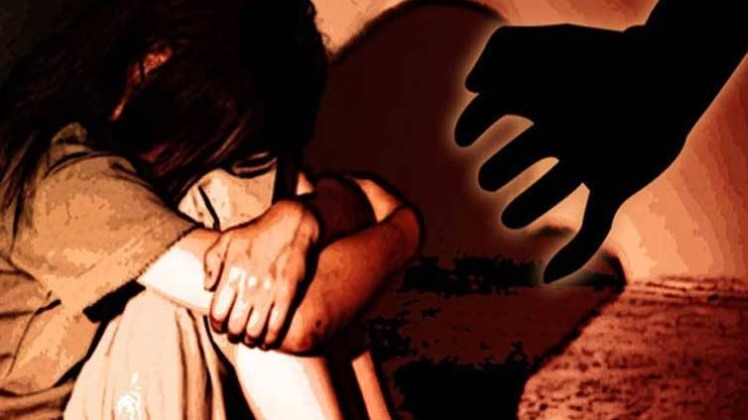 वारदात के बाद से आरोपी फरार