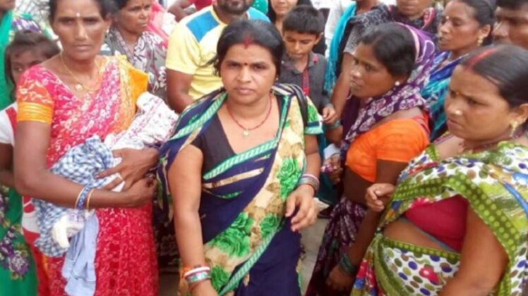 डॉक्टरों ने नवजात बच्चे को मृत घोषित कर दिया