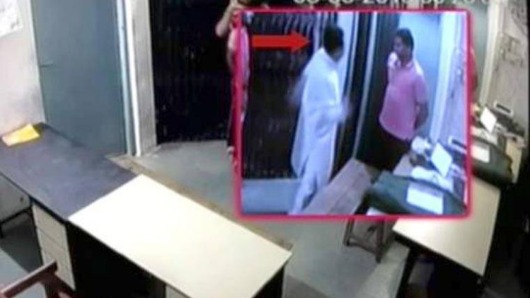 आरोपी बीजेपी विधायक चंपालाल देवड़ा