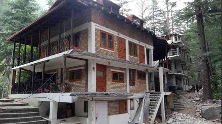 अवैध निर्माण