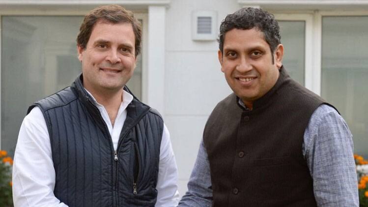 प्रवीण चक्रवर्ती के साथ राहुल गांधी