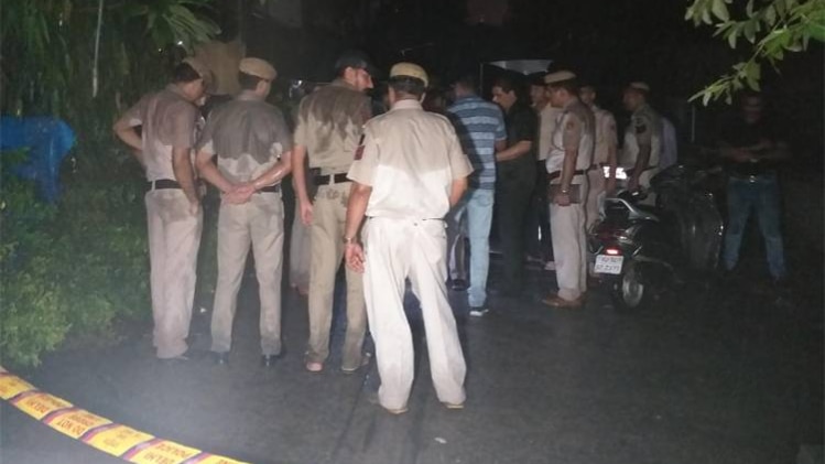 मौके पर पहुंची पुलिस