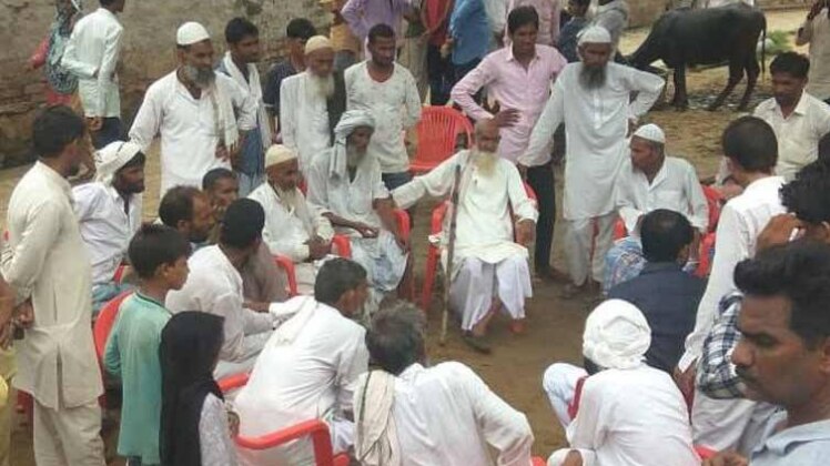 अलवर में मॉब लिंचिंग के बाद शोक में रकबर का गांव (फोटो-संजीव गुम्बेर)