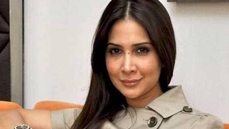 किम शर्मा 