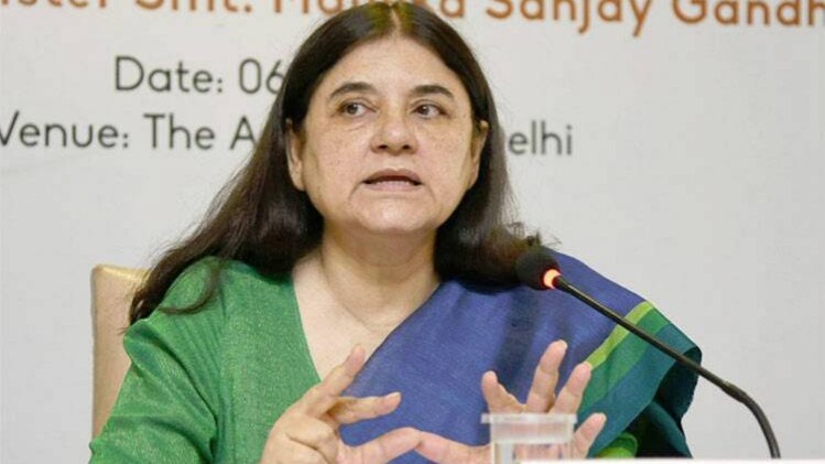 केंद्रीय महिला एवं बाल विकास मंत्री मेनका गांधी