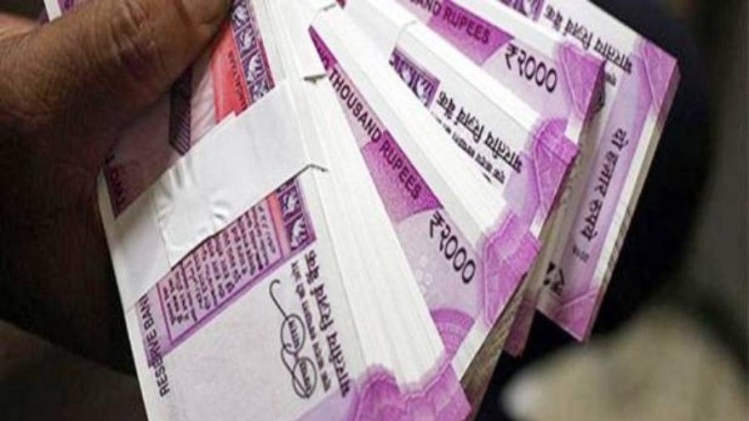 घर में हमेशा रहेगी बरकत, पूजा के बाद कर लें ये उपाय… घर में हमेशा रहेगी बरकत, पूजा के बाद कर लें ये उपाय…