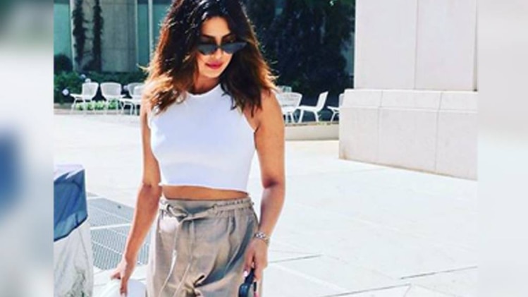  प्रियंका चोपड़ा