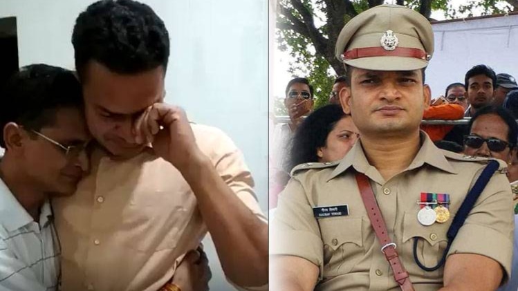 (बाएं) रोते हुए एसपी गौरव तिवारी और (दाएं) यूनीफॉर्म में बैठे हुए