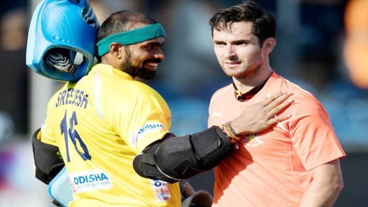 श्रीजेश (बांए)