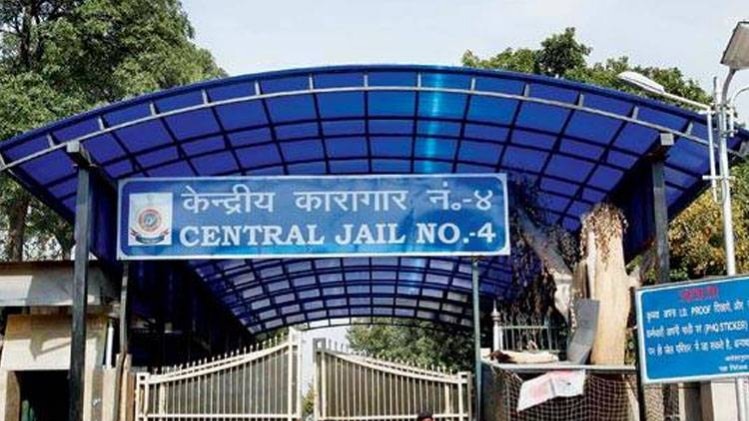 महिला कैदियों के लिए खुला सेमी ओपन जेल 