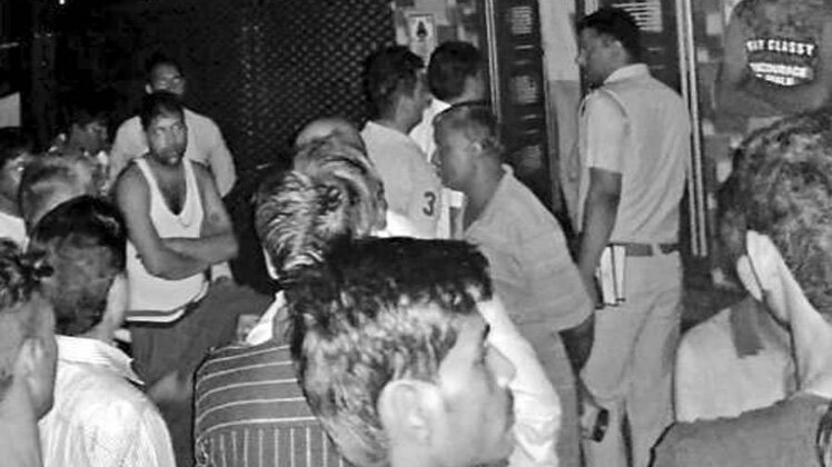 पुलिस मामले की छानबीन कर रही है