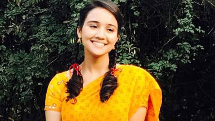 आशी स‍िंह 