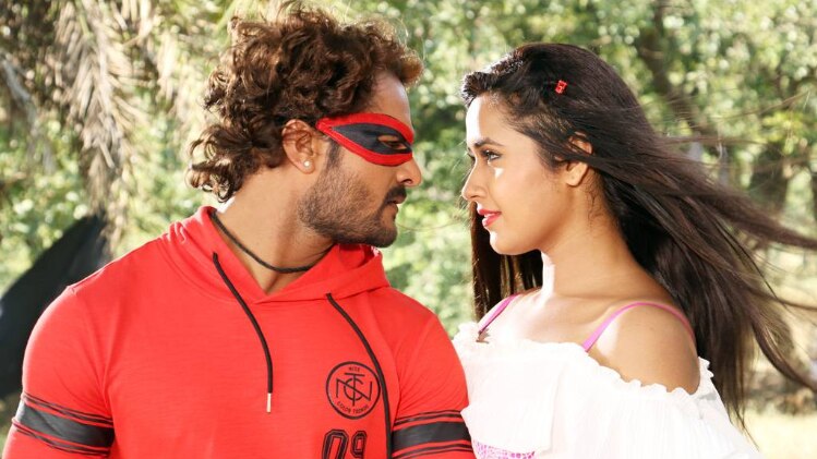 खेसारी लाल यादव 