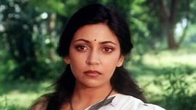 दीप्ति नेवल की पुरानी तस्वीर