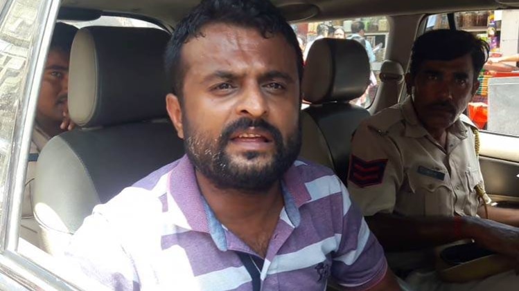 गिरफ्तार पत्रकार दुर्ग सिंह राजपुरोहित 