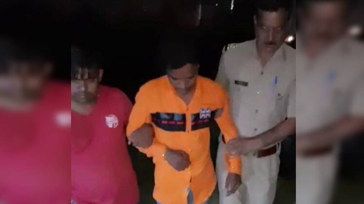 पुलिस पकड़े गए बदमाश से पूछताछ कर रही है