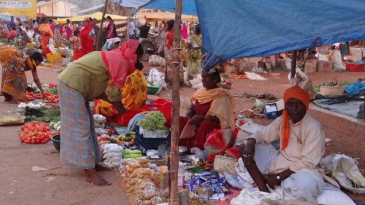 बीजापुर का हाट बाजार 