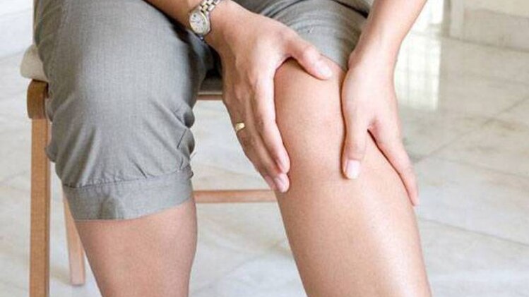 घुटने का इम्प्लांट