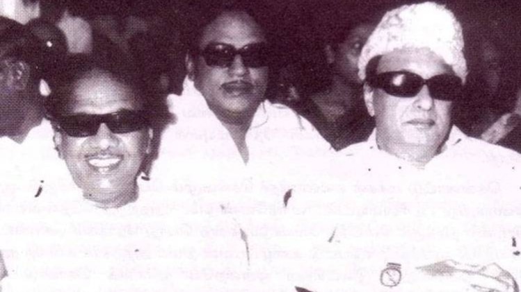 करुणानिधि के साथ एम जी रामचंद्रन, फाइल फोटो