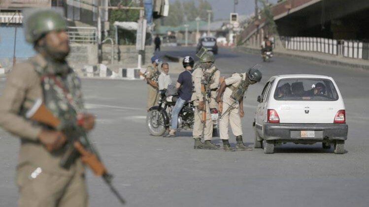 कश्मीर में दो दिन का बंद