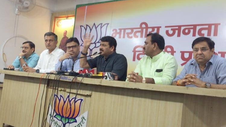 दिल्ली बीजेपी के अध्यक्ष मनोज तिवारी