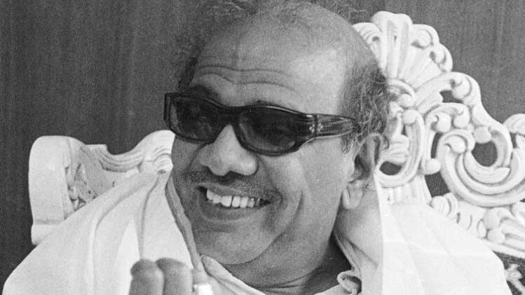 तमिलनाडु के पूर्व मुख्यमंत्री करुणानिधि (फाइल)