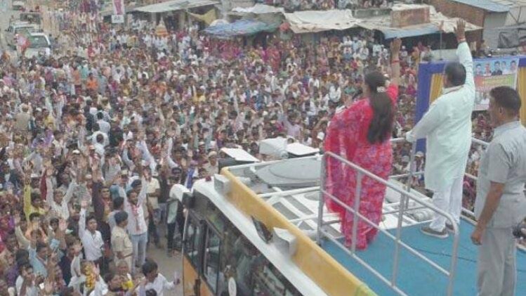 राजस्थान गौरव यात्रा के दौरान मुख्यमंत्री वसुंधरा राजे