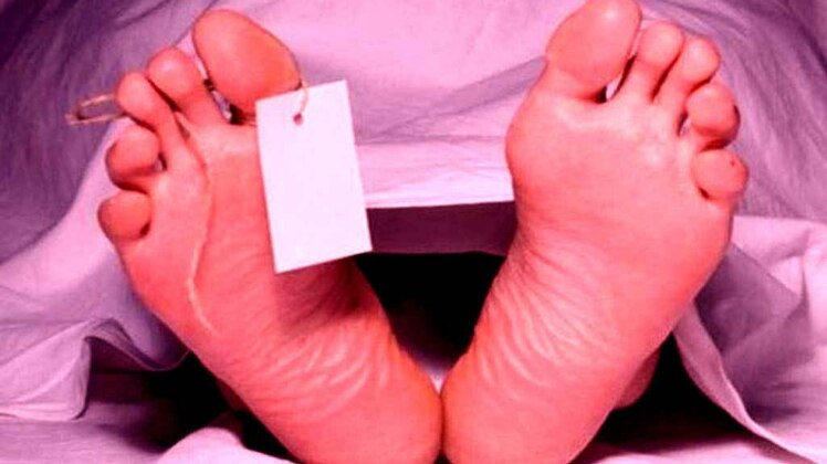 पुलिस ने आरोपी लड़की को गिरफ्तार कर लिया है